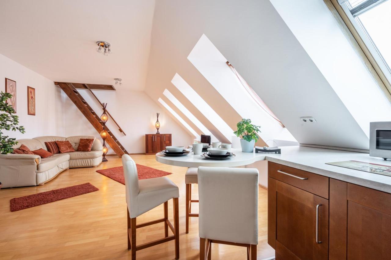 Beautiful Apartment With Ac 부다페스트 외부 사진