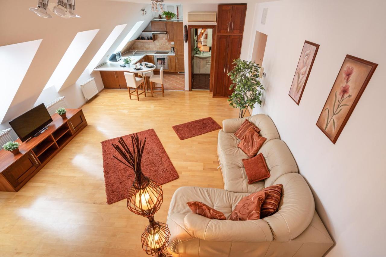 Beautiful Apartment With Ac 부다페스트 외부 사진
